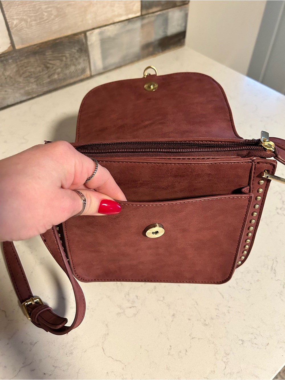 Like New Francesca’s Burgundy Woven Tassel Studded Crossbody Bag - Picture 7 of 14